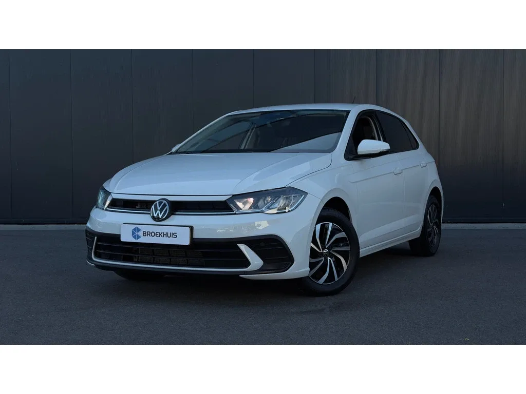 Volkswagen Polo (2024) — foto 1
