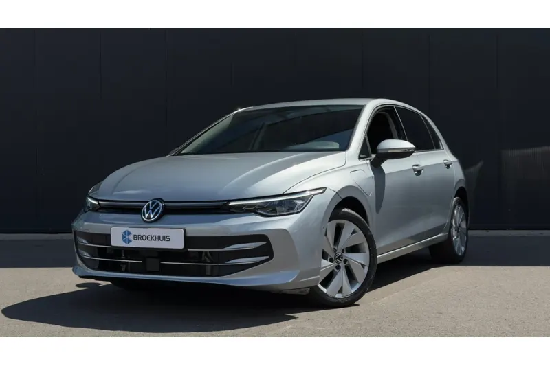Volkswagen Golf (2025)