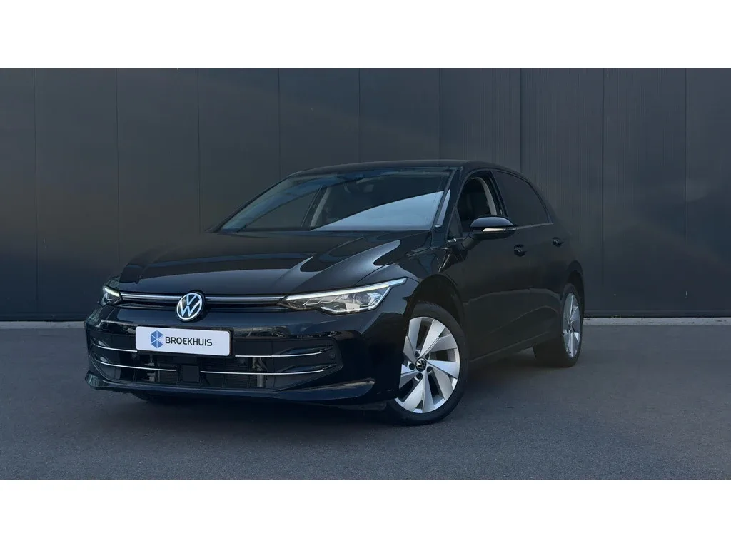 Volkswagen Golf (2025) — foto 1