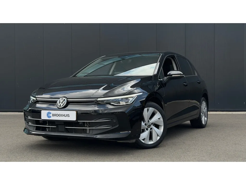 Volkswagen Golf (2025) — foto 1