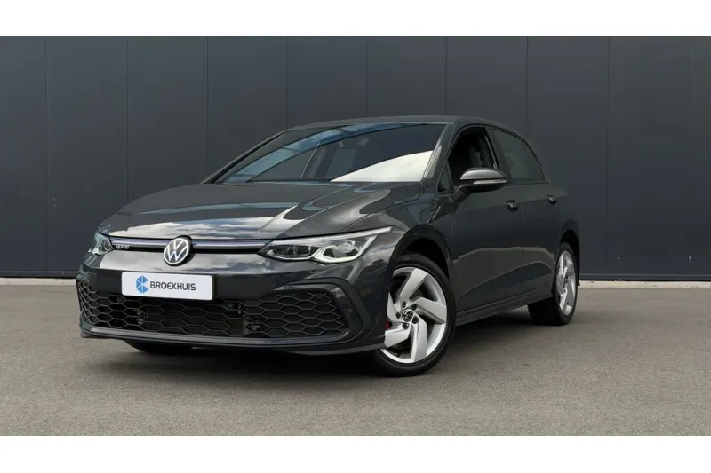 Volkswagen Golf (2022)