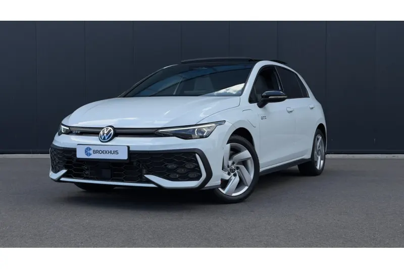 Volkswagen Golf (2025)