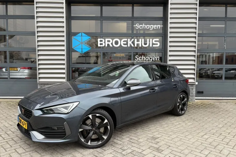 CUPRA Leon (2024)