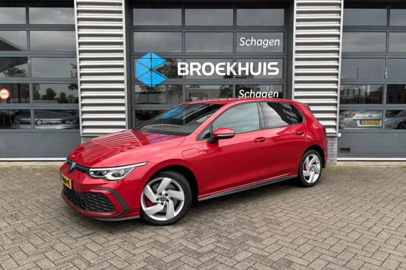Volkswagen Golf (2021)