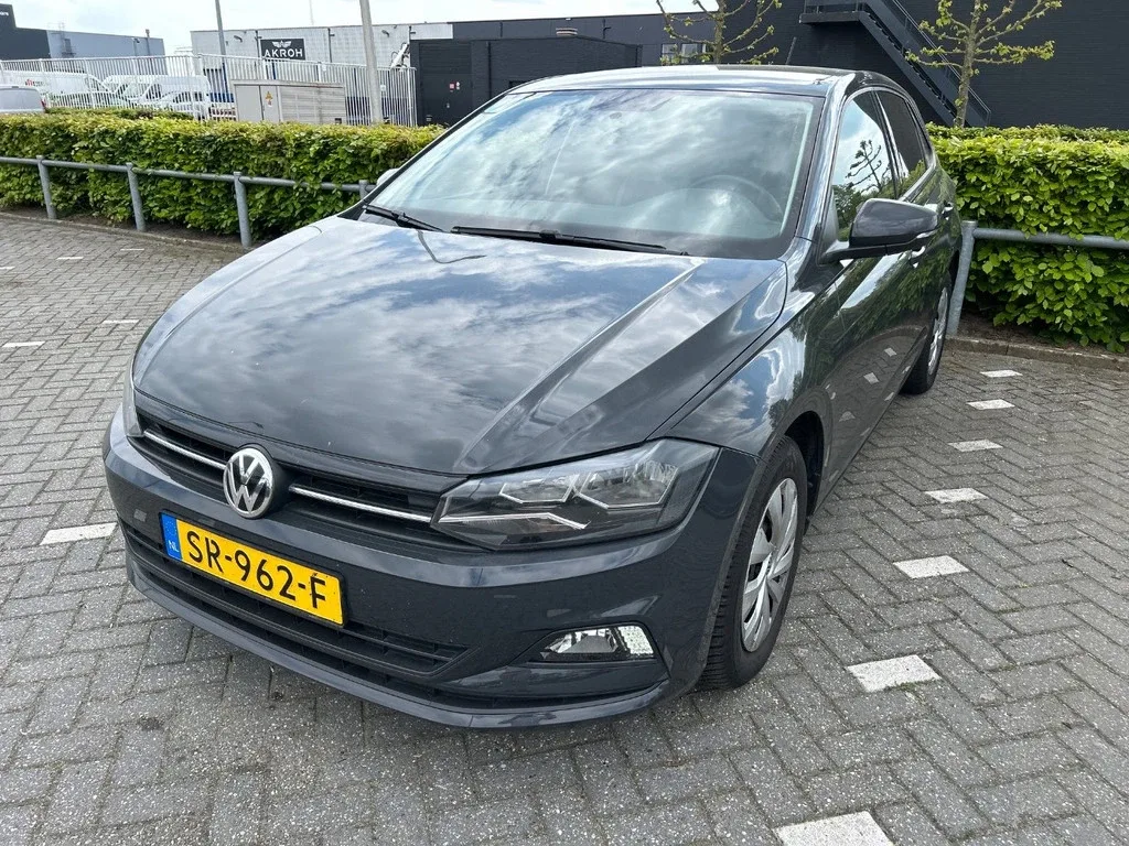 Volkswagen Polo (2018) — foto 1