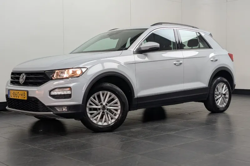 Volkswagen T-Roc (2021)