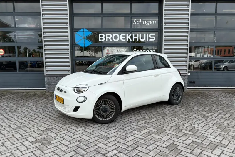 Fiat 500e (2022)
