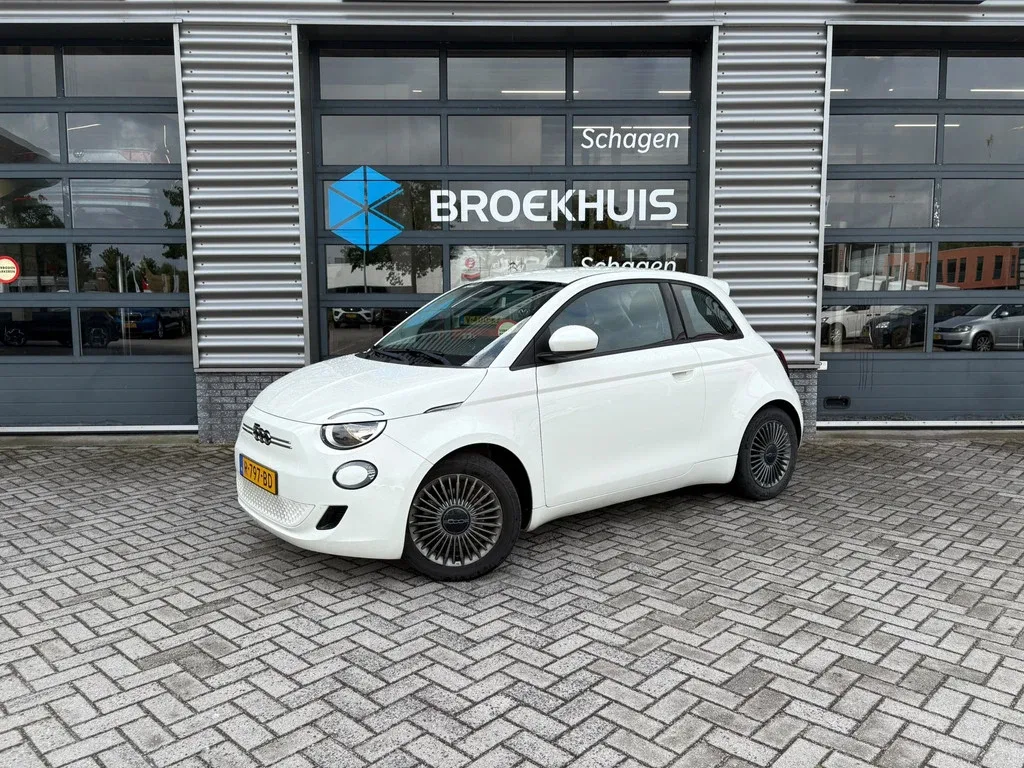 Fiat 500e (2022) — foto 1