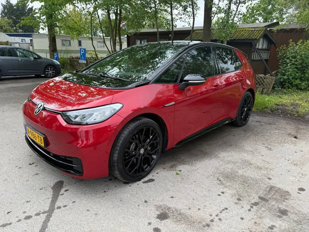 Volkswagen ID.3 (2021) — foto 1