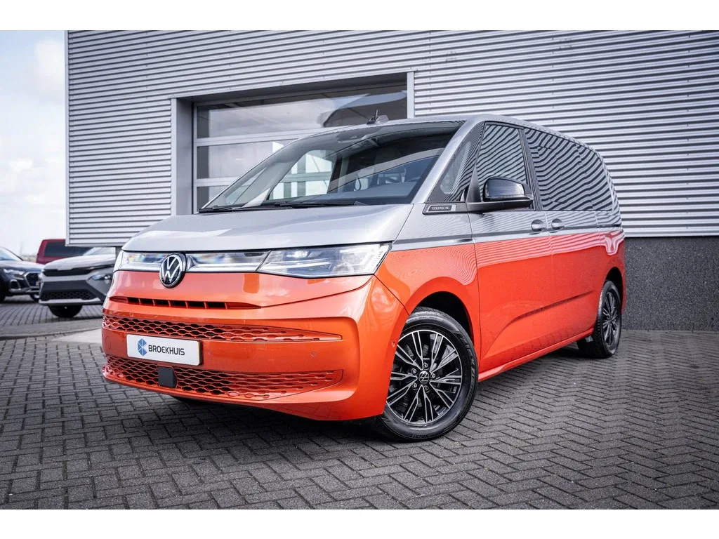 Volkswagen Multivan (2023) — foto 1