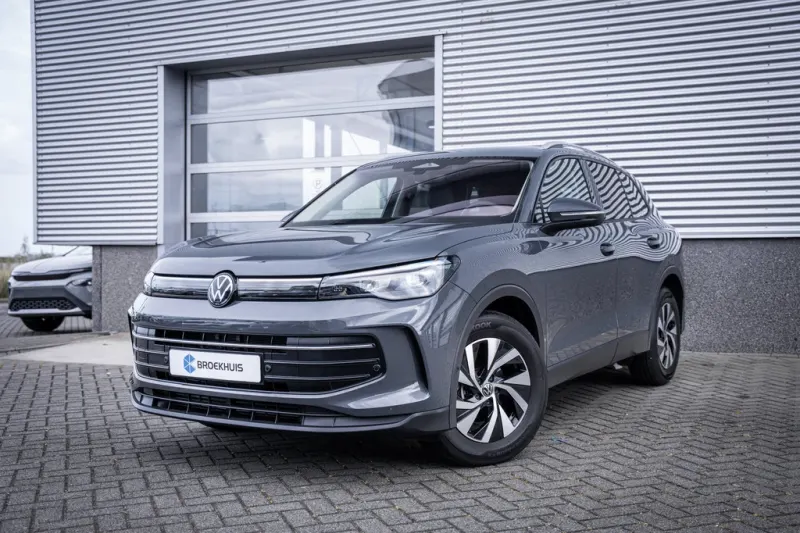 Volkswagen Tiguan (2025)