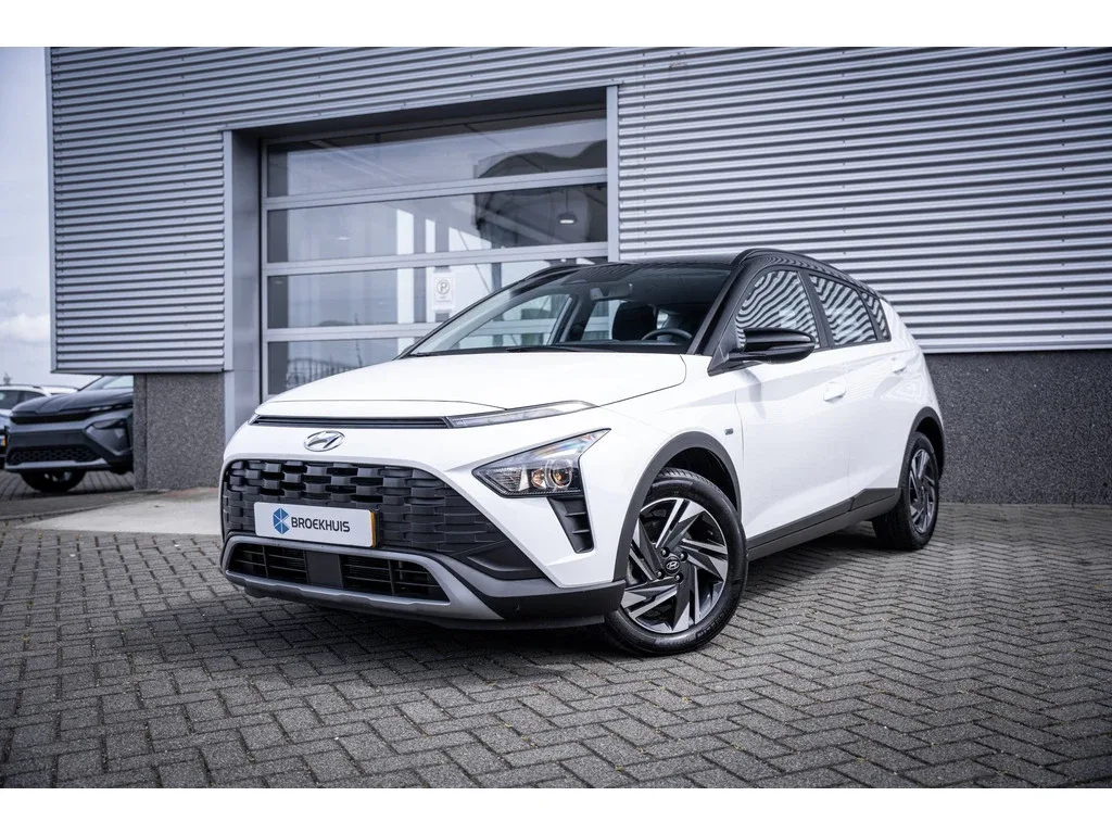 Hyundai BAYON (2024) — foto 1