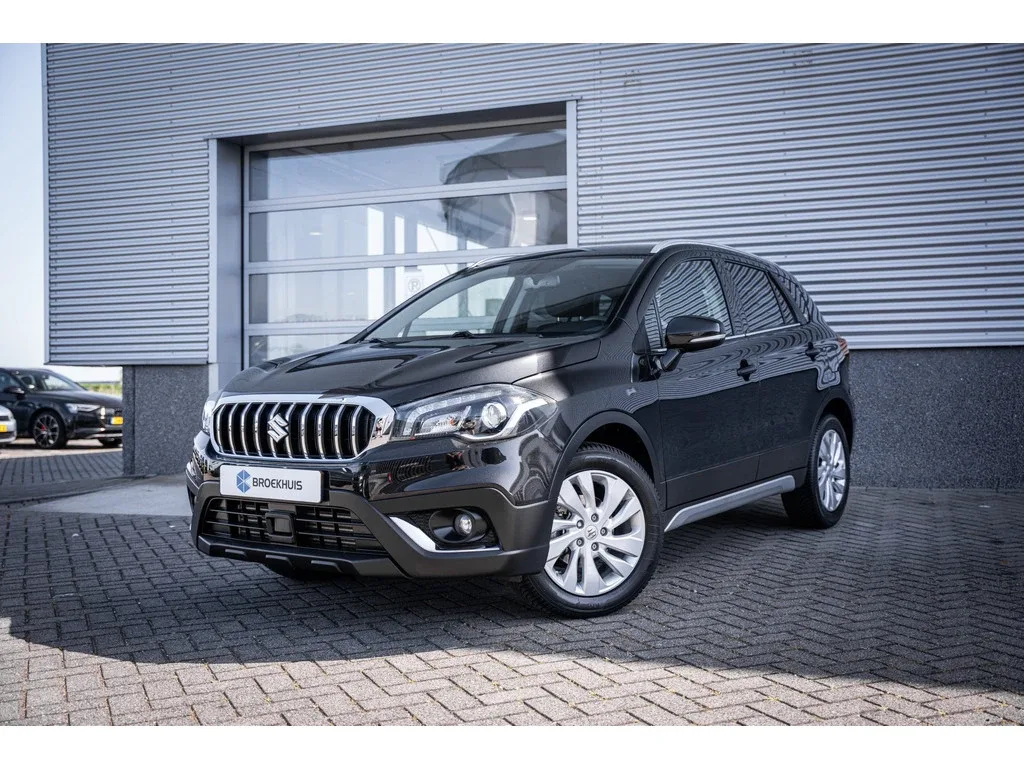 Suzuki S-Cross (2021) — foto 1