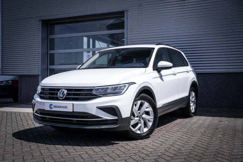 Volkswagen Tiguan (2021)