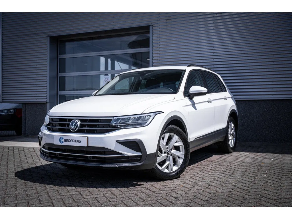 Volkswagen Tiguan (2021) — foto 1