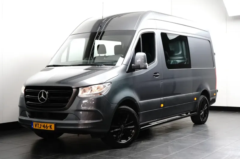 Mercedes-Benz Sprinter (2023)