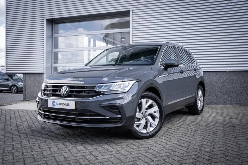 Volkswagen Tiguan (2023)