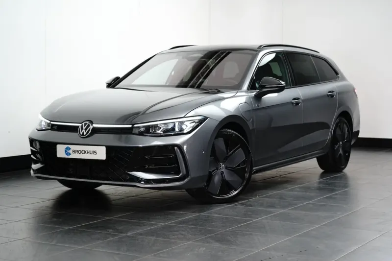 Volkswagen Passat (2025)