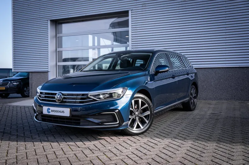 Volkswagen Passat (2022)