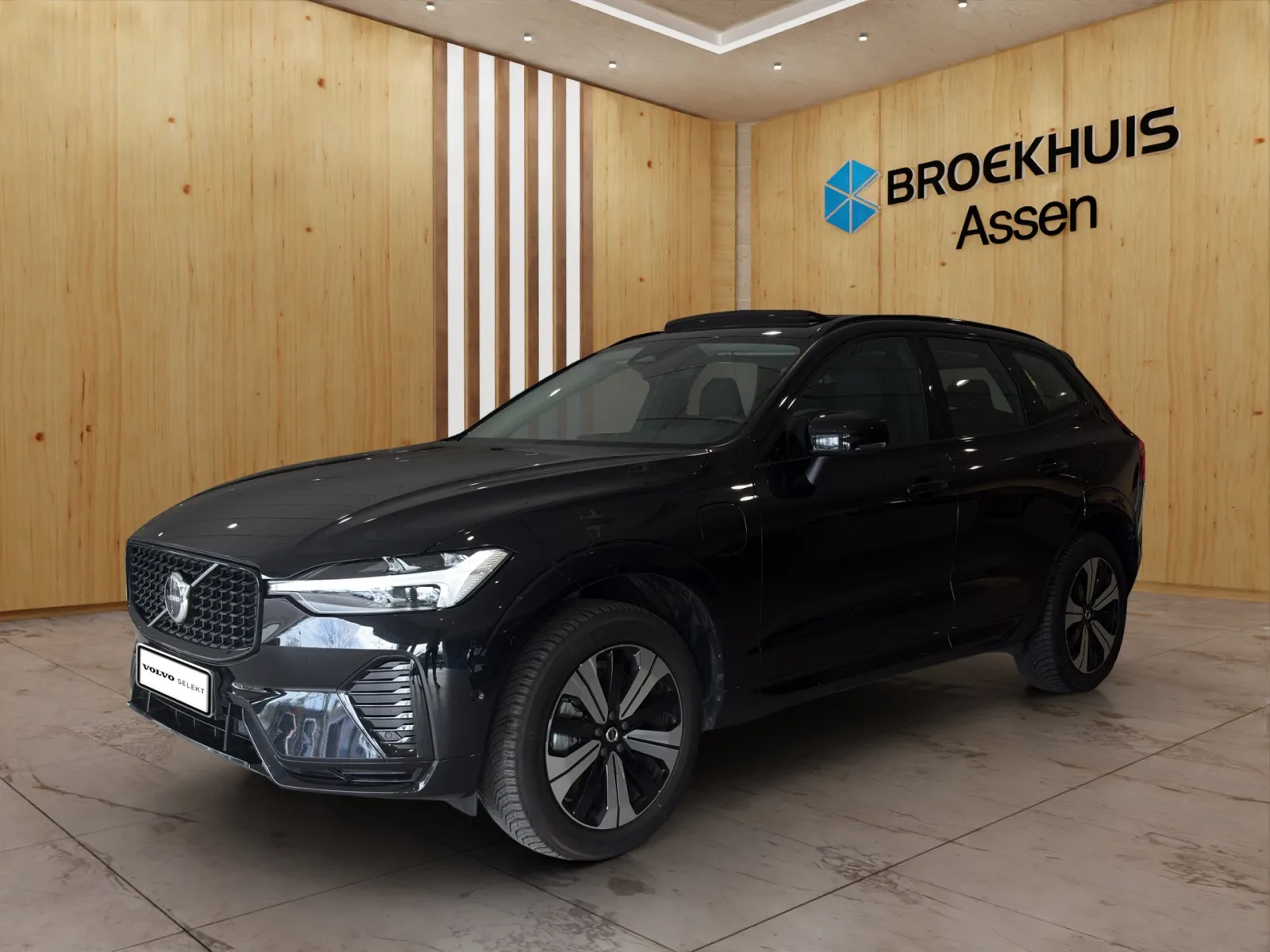 Volvo XC60 (2025) — foto 1