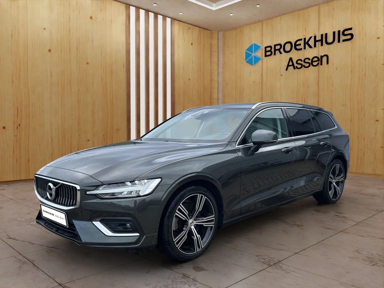 Volvo V60 (2021) — foto 1