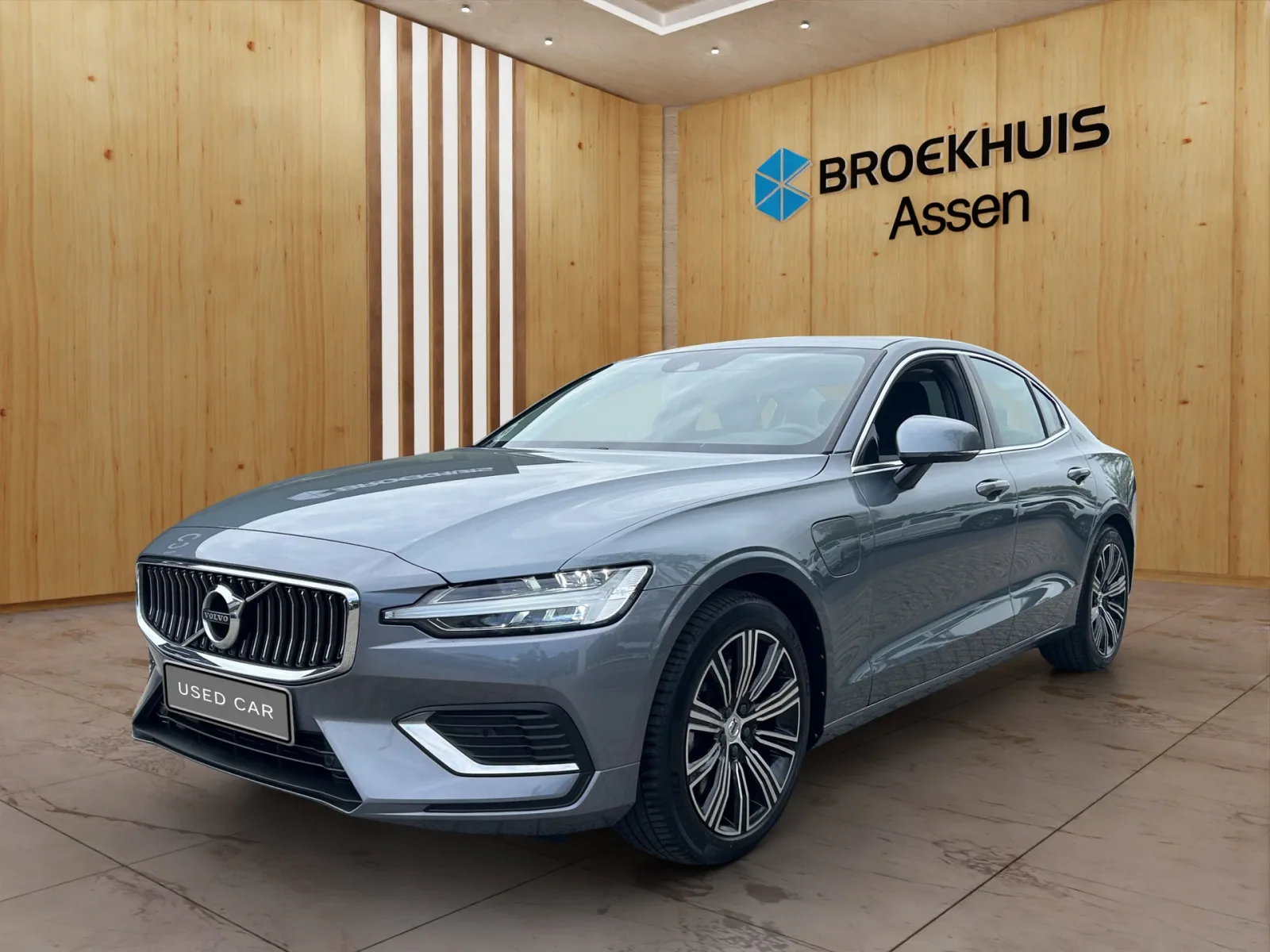 Volvo S60 (2021) — foto 1
