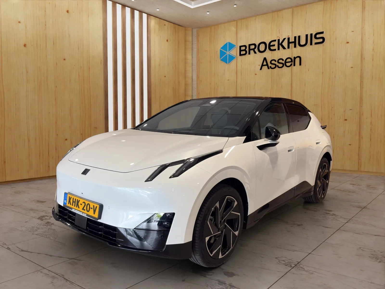 Lynk & Co 02 (2026) — foto 1