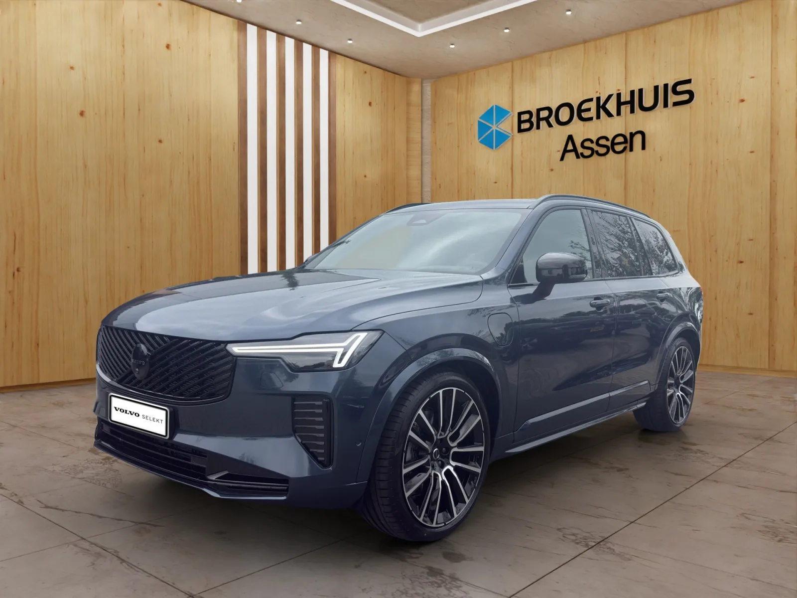 Volvo XC90 (2026) — foto 1