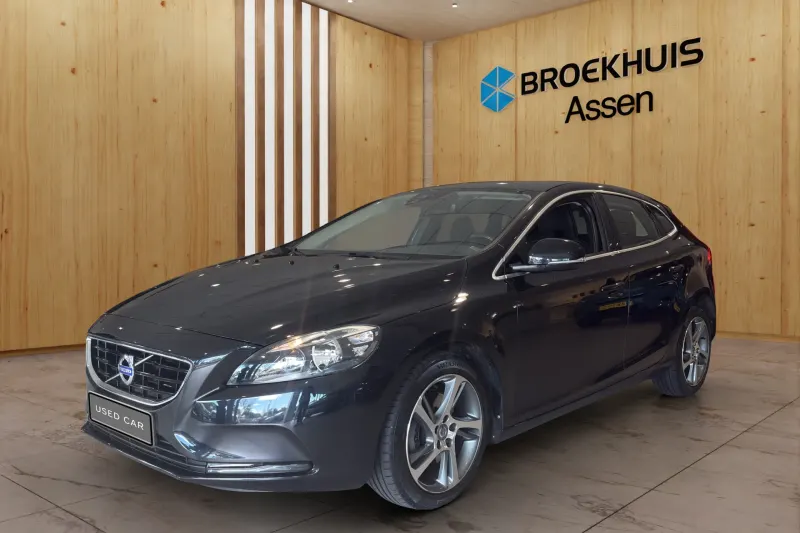 Volvo V40 (2015)