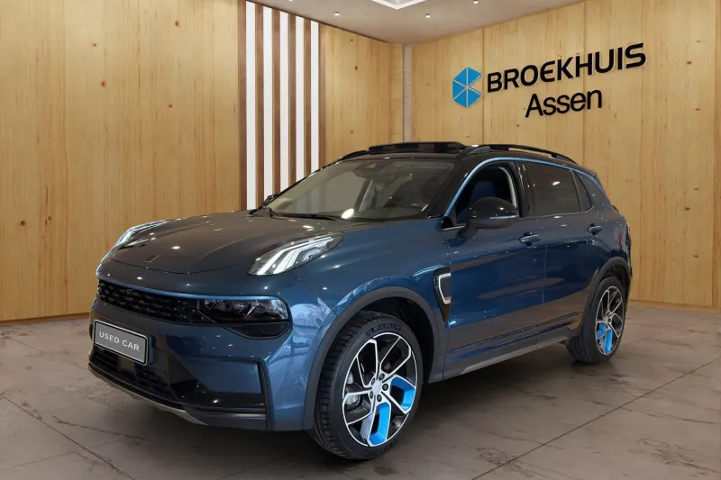 Lynk & Co 01 (2022)