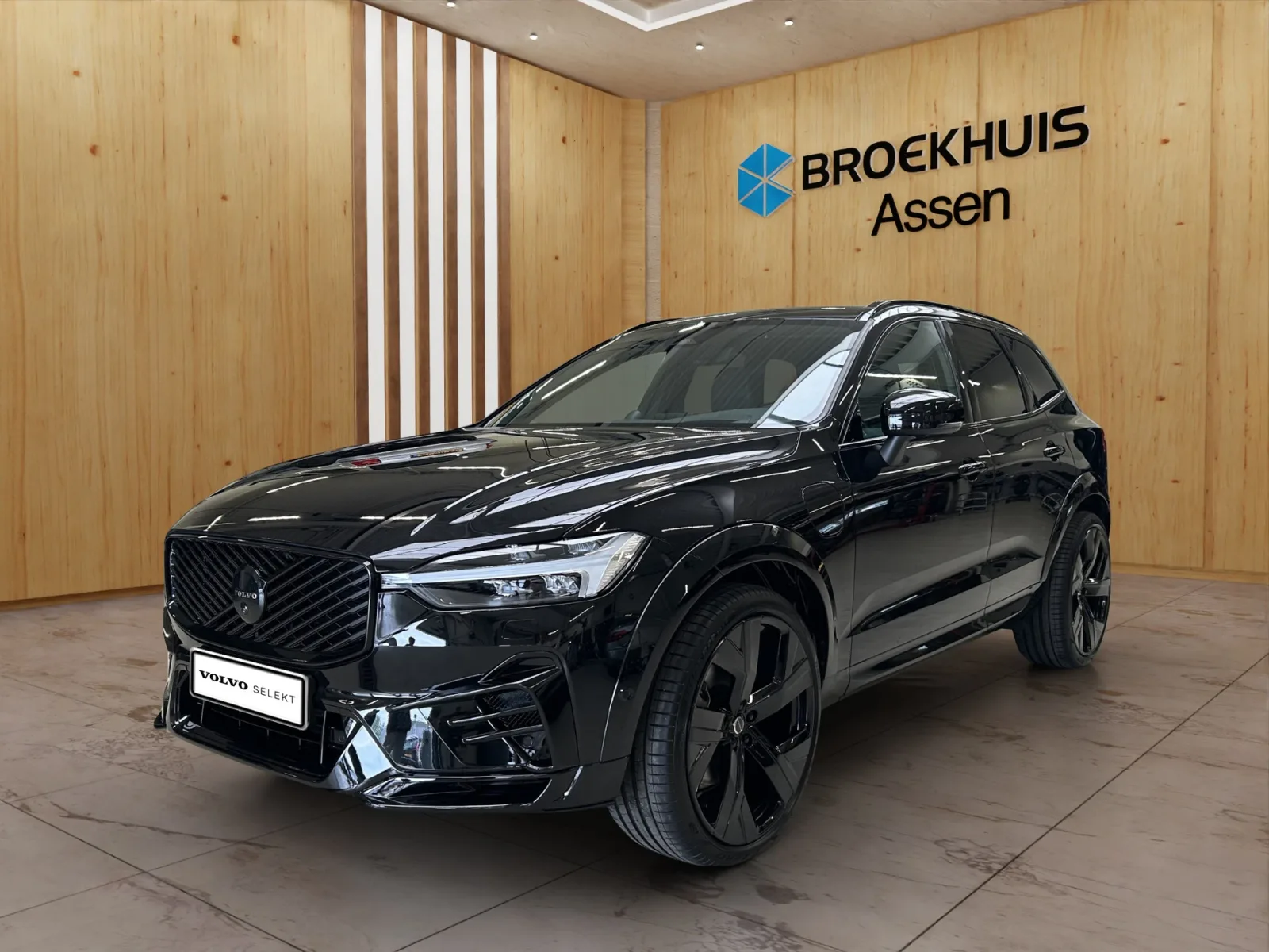 Volvo XC60 (2026) — foto 1