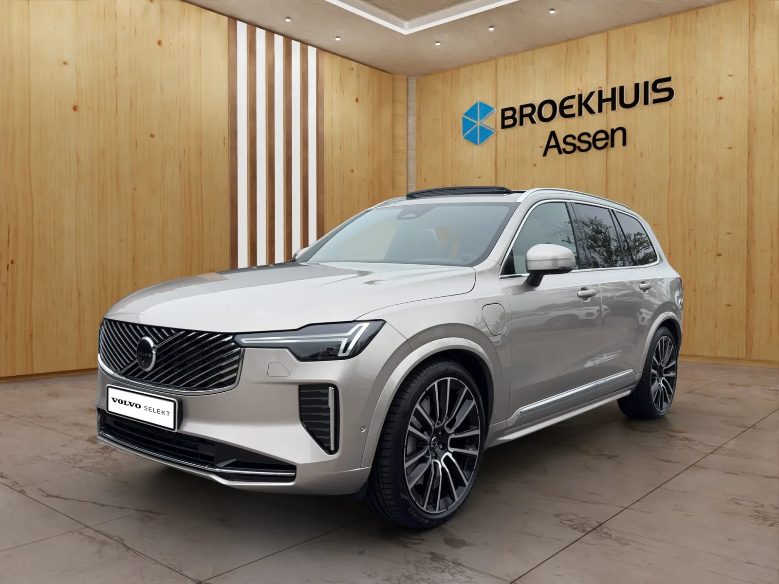 Volvo XC90 (2026) — foto 1