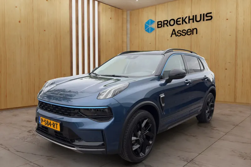 Lynk & Co 01 (2022)