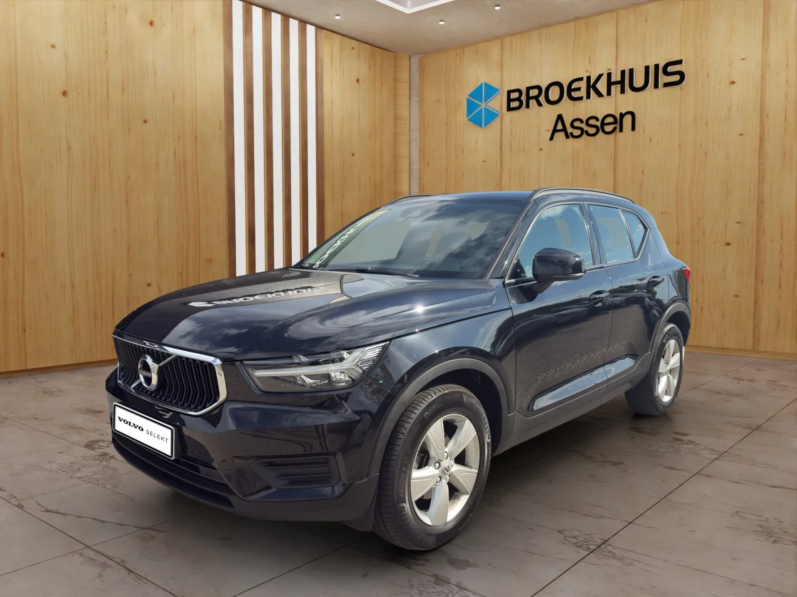 Volvo XC40 (2021) — foto 1