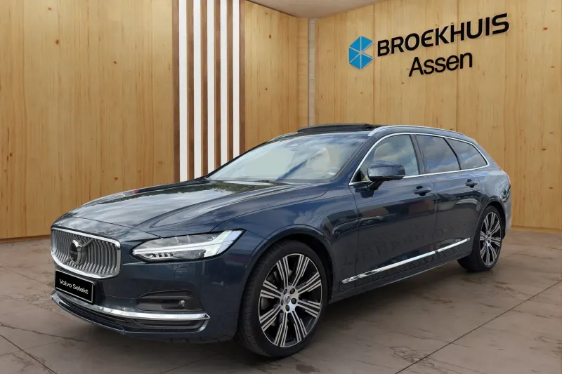 Volvo V90 (2023)