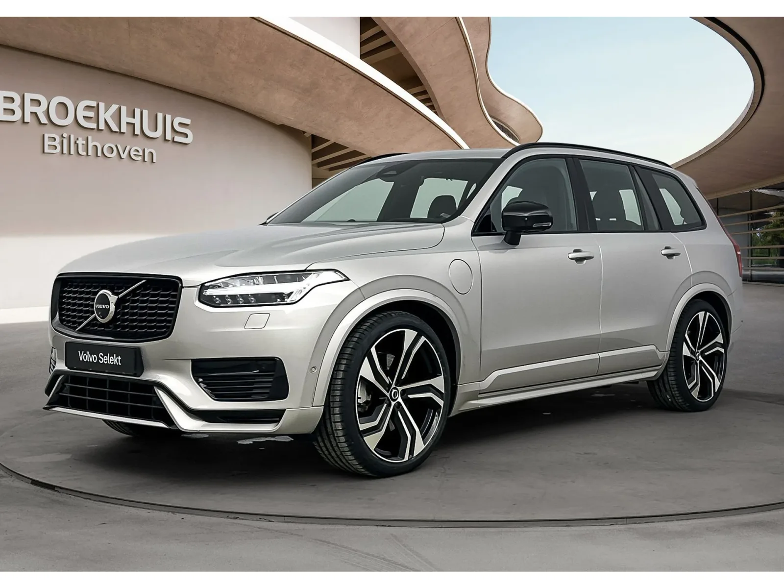 Volvo XC90 (2024) — foto 1
