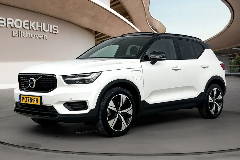 Volvo XC40 (2022)