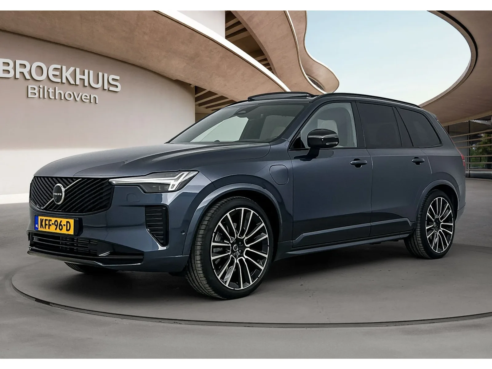 Volvo XC90 (2026) — foto 1
