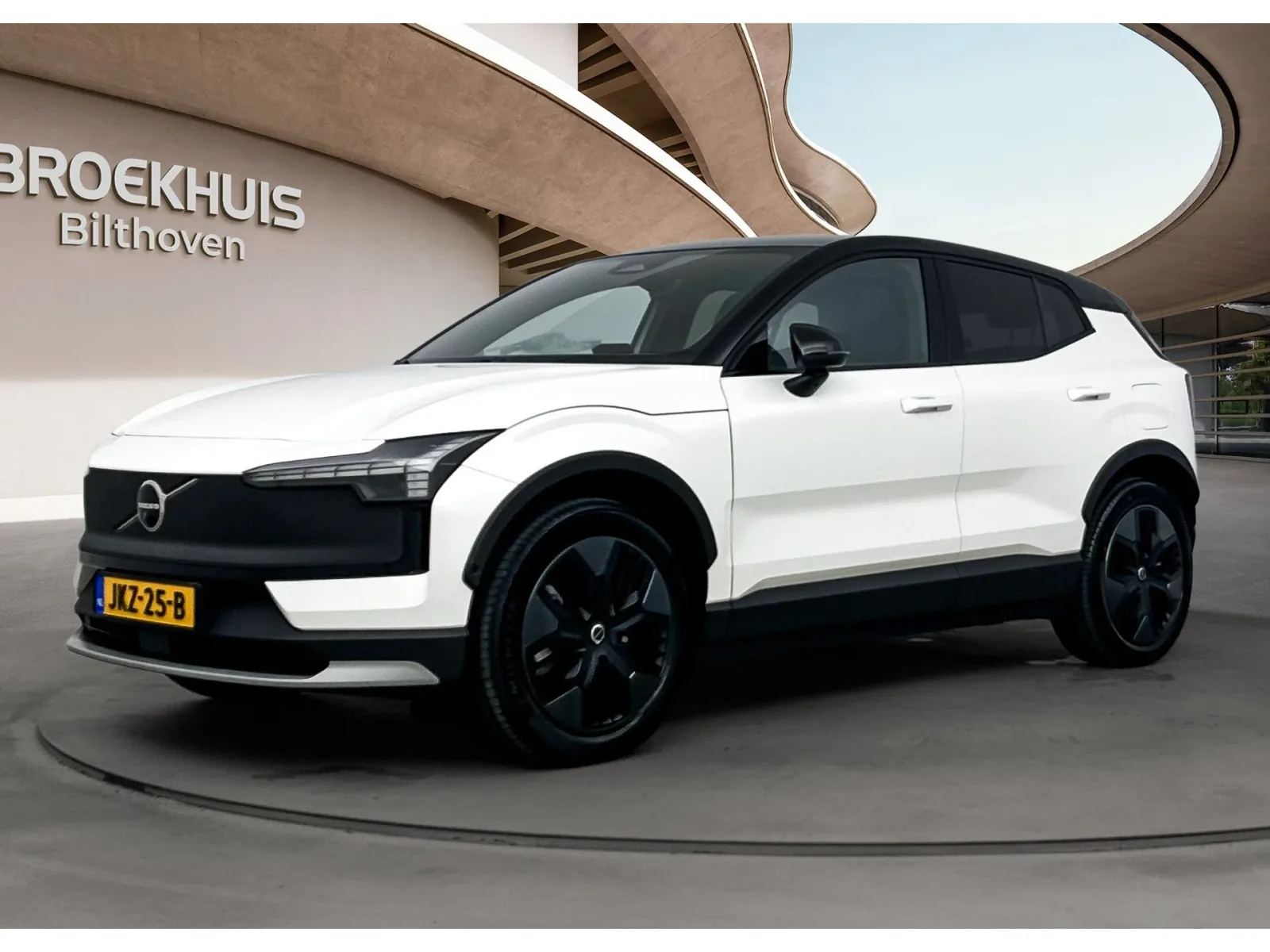 Volvo EX30 (2025) — foto 1