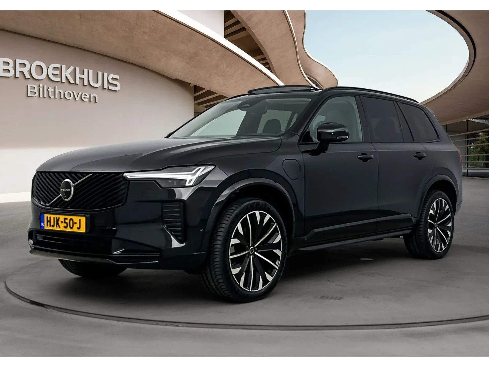 Volvo XC90 (2025) — foto 1