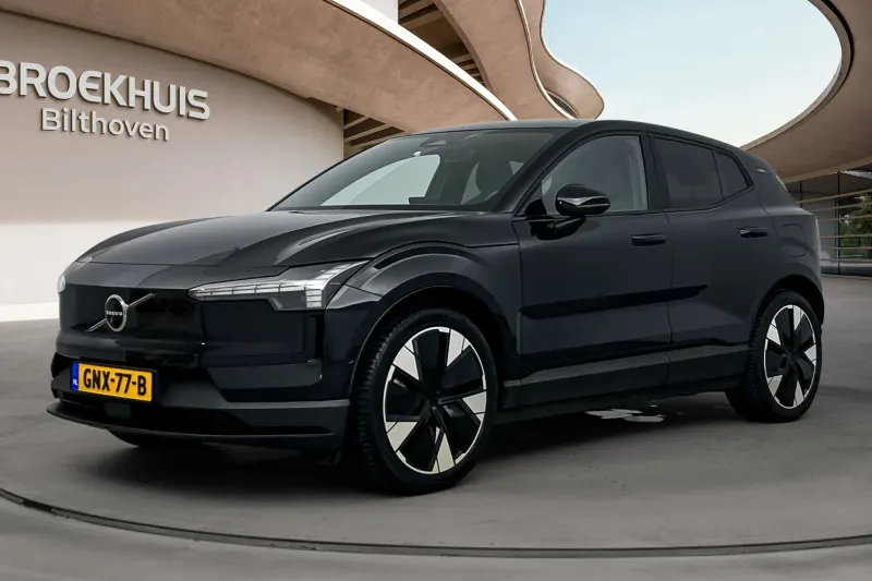 Volvo EX30 (2024)
