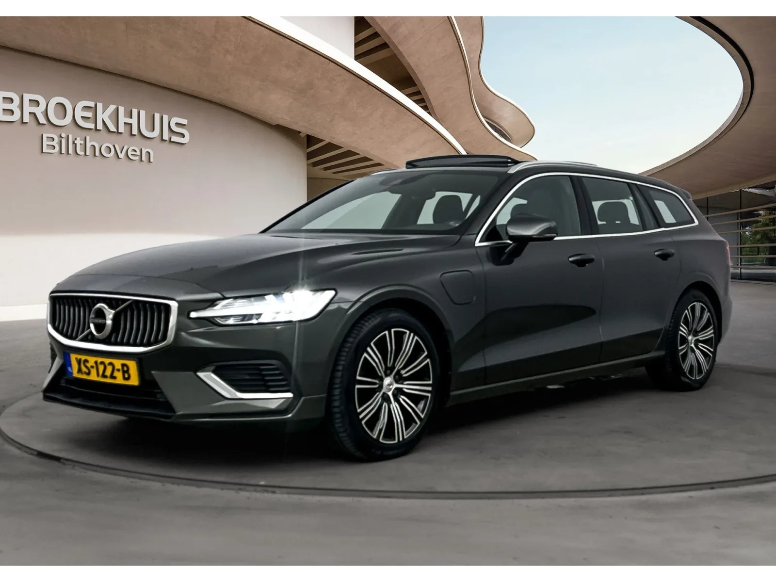 Volvo V60 (2019) — foto 1