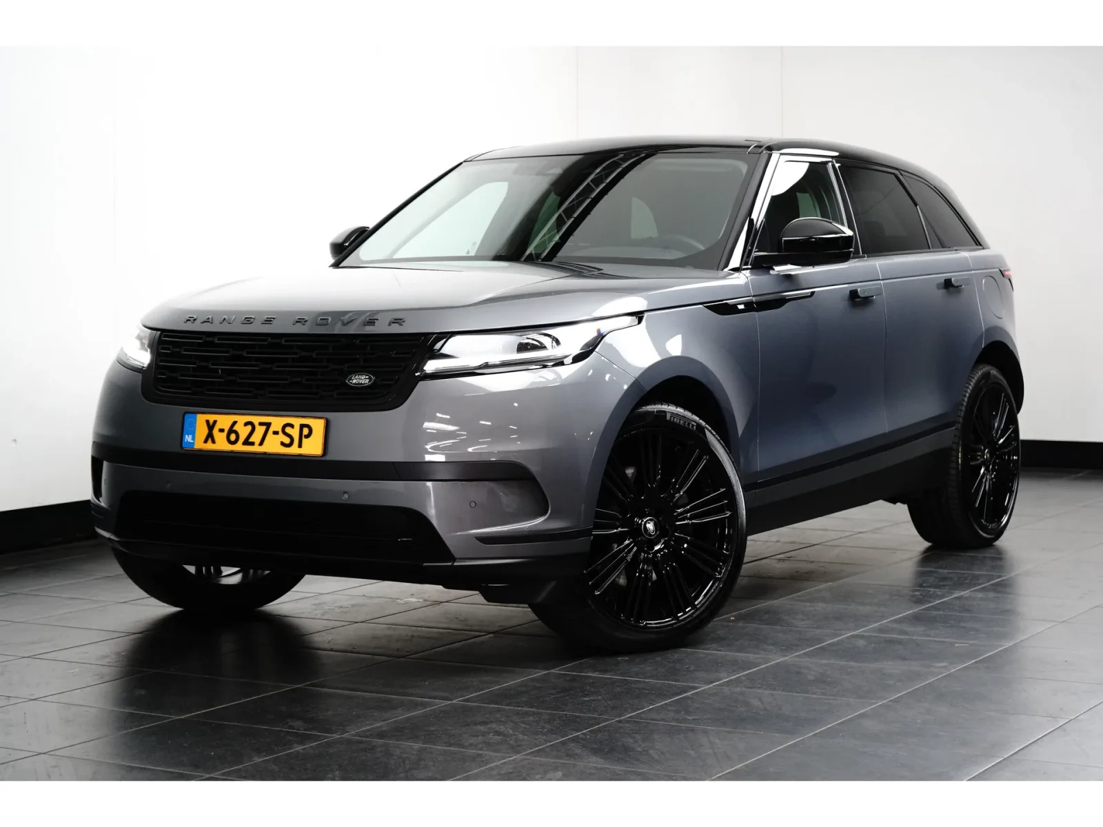 Land Rover Range Rover Velar (2024) — foto 1