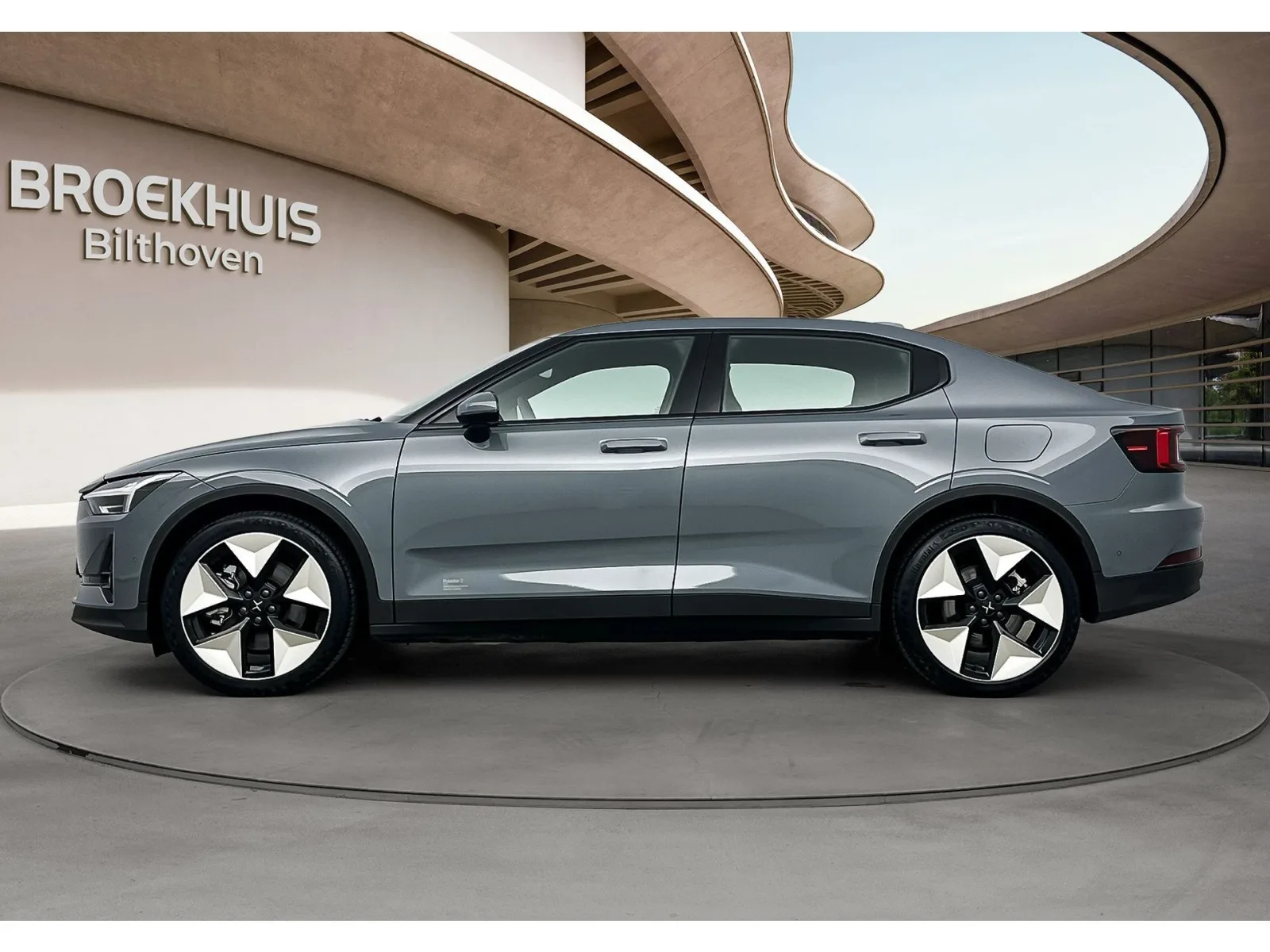 Polestar 2 (2022) — foto 1