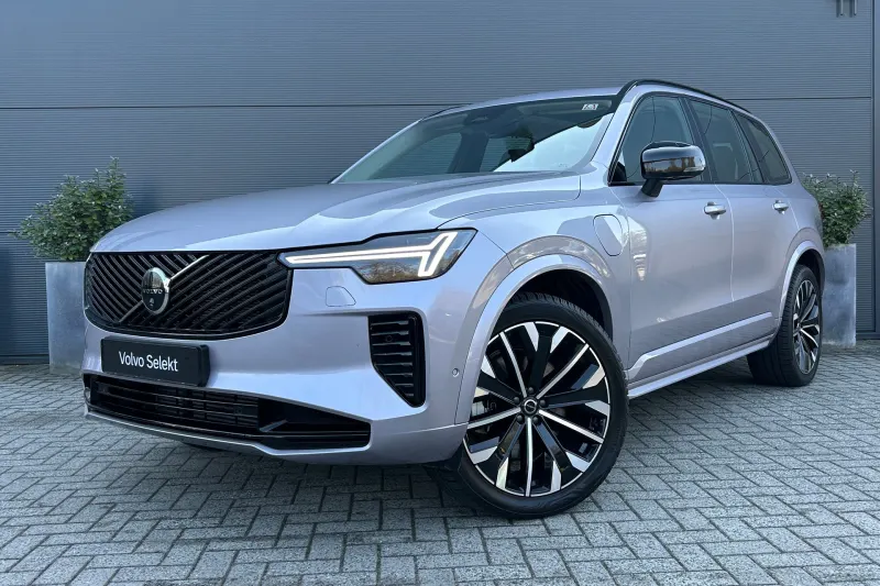 Volvo XC90 (2025)