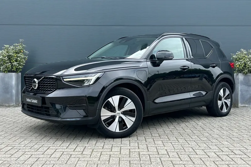 Volvo XC40 (2022)