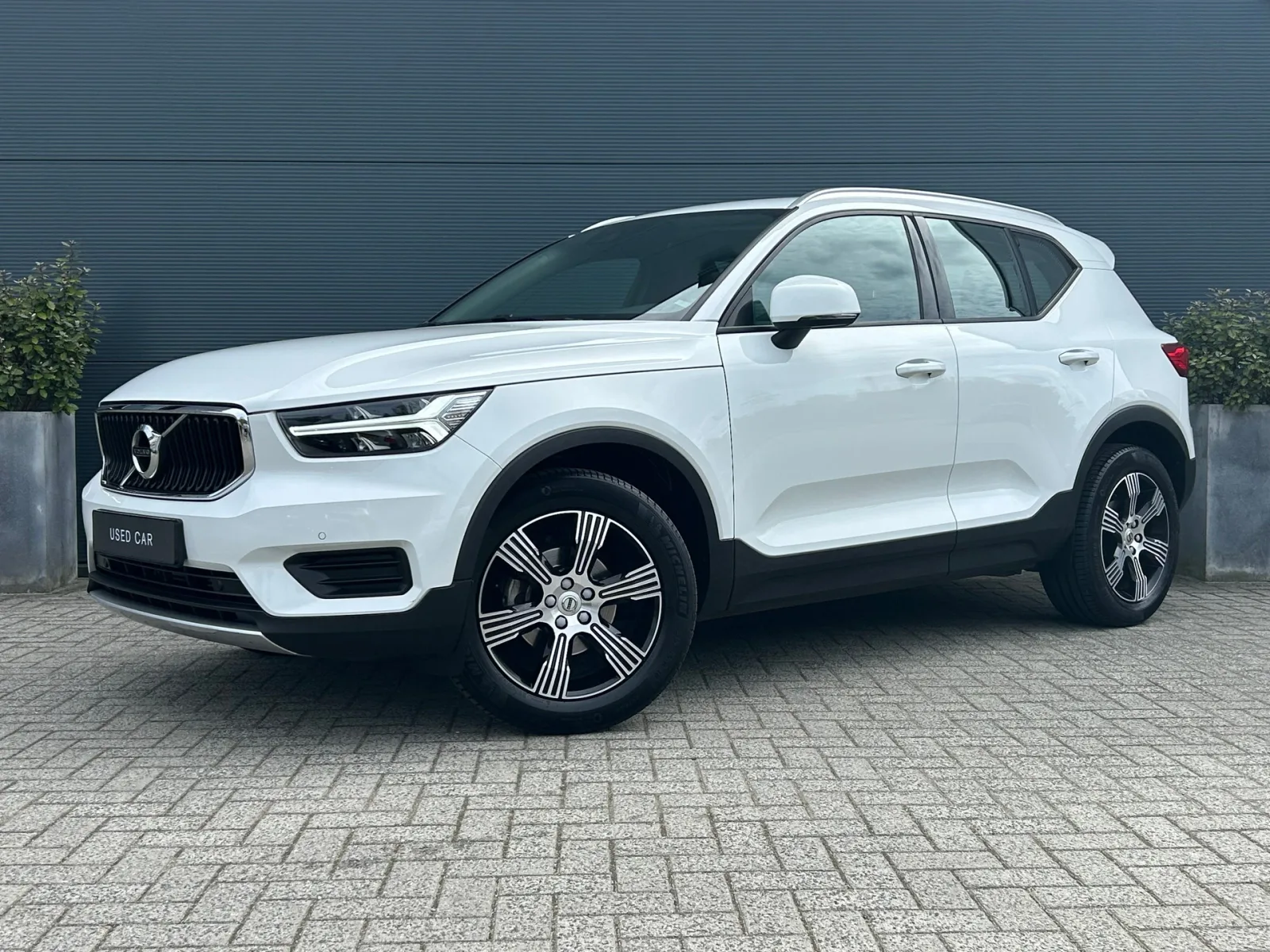 Volvo XC40 (2019) — foto 1