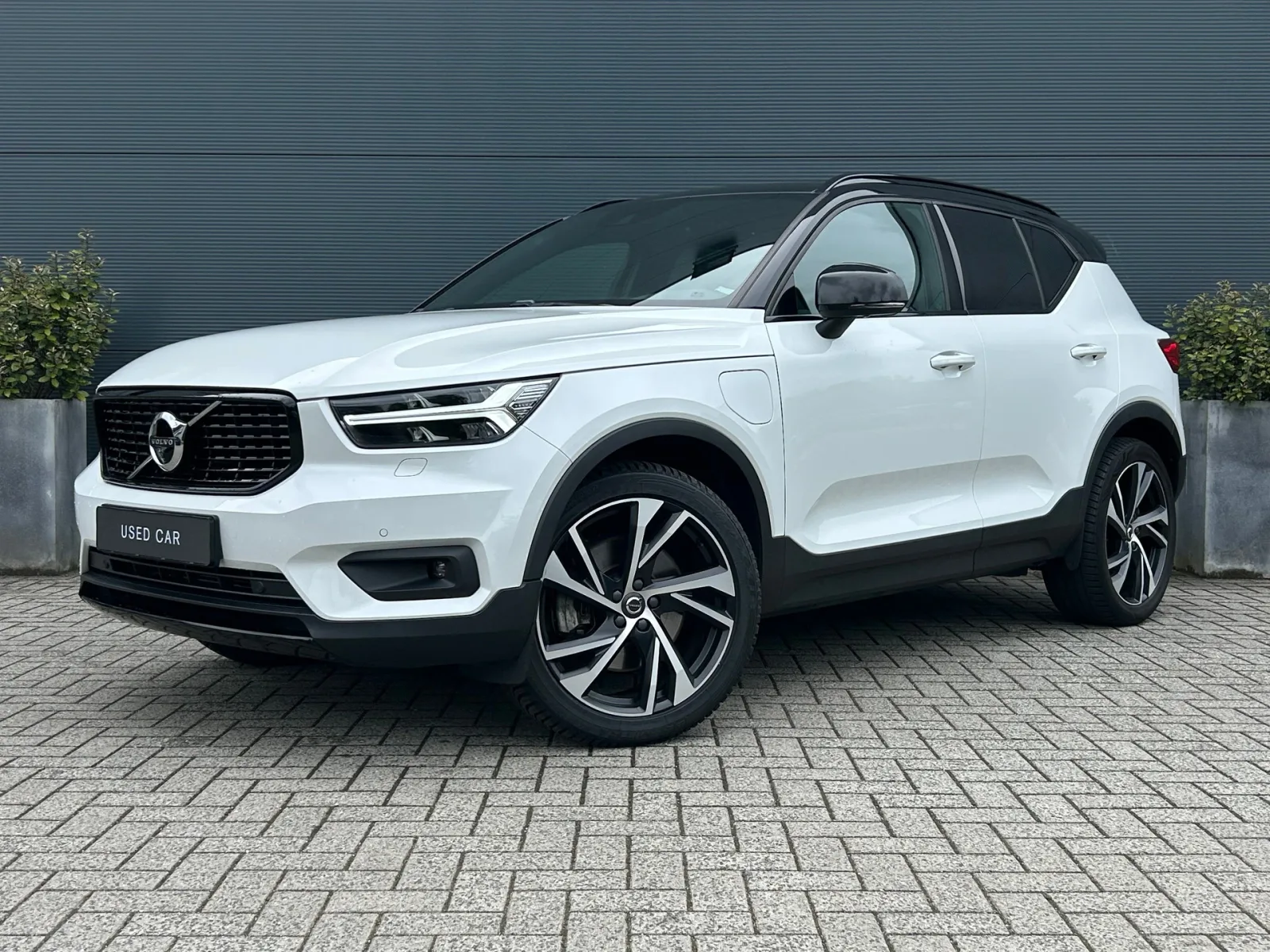 Volvo XC40 (2020) — foto 1