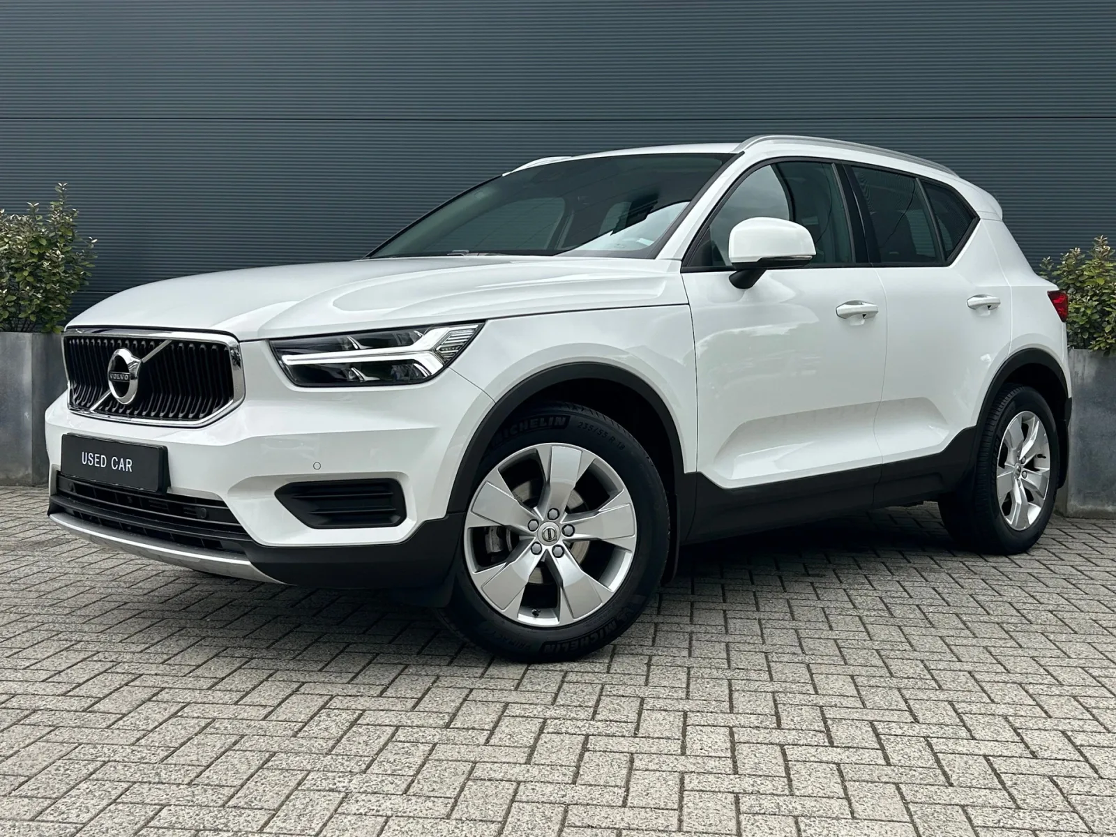 Volvo XC40 (2018) — foto 1