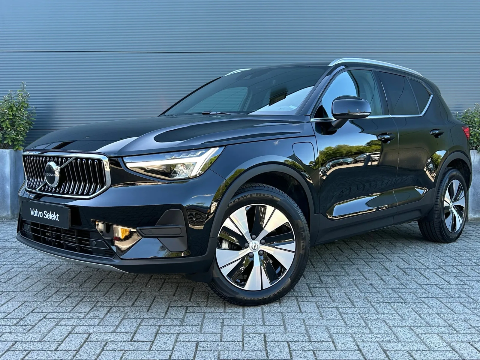 Volvo XC40 (2022) — foto 1